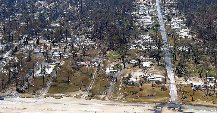 Bay St. Louis/Waveland Blown Away After Katrina
